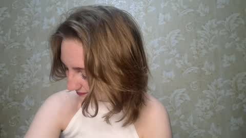 Snapshot of tamarjurgenson chatting on April 2026 04:51:02 PM Tamara online show from April 2026 04:51:02 PM