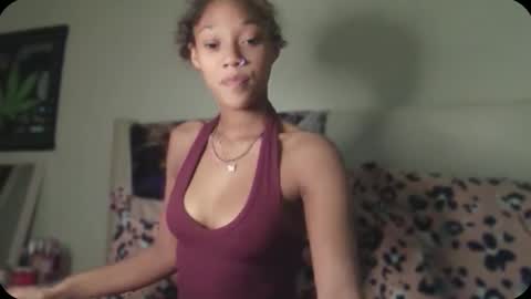 Tamiii420 online show from April 2026 01:26:01 AM