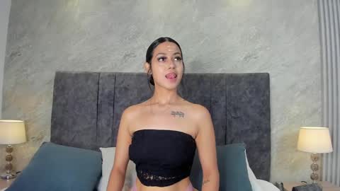 Tammy  online show from October 2025 08:17:01 PM