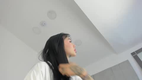 Tamy Leen online show from February 2025 09:56:01 AM