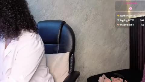 Tanisha online show from April 2026 11:32:01 PM