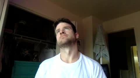 Dr. Love online show from November 2025 02:05:01 PM