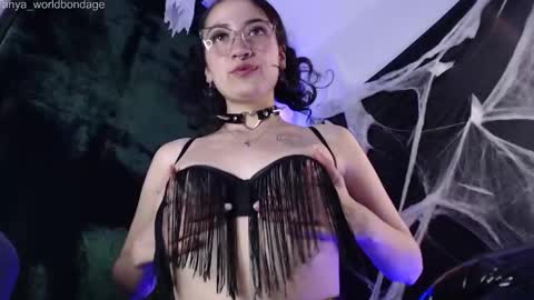 Snapshot of tanya_worldbondage chatting on November 2025 11:37:01 PM tanya online show from November 2025 11:37:01 PM