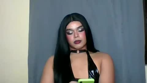 Snapshot of tarahriches chatting on October 2025 06:31:02 PM tarahriches online show from October 2025 06:31:02 PM