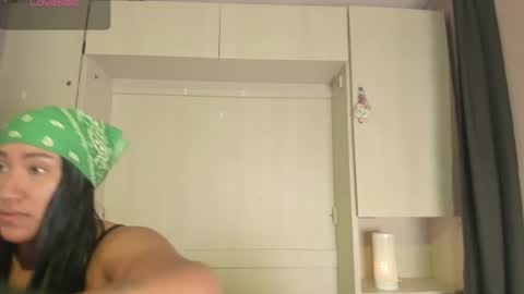 Snapshot of tarawiilson_ chatting on July 2026 08:33:01 PM T A R A online show from July 2026 08:33:01 PM