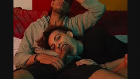 T  J   online show from January 2026 05:01:01 AM