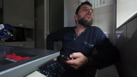 tarkan198 online show from February 2025 11:10:01 AM