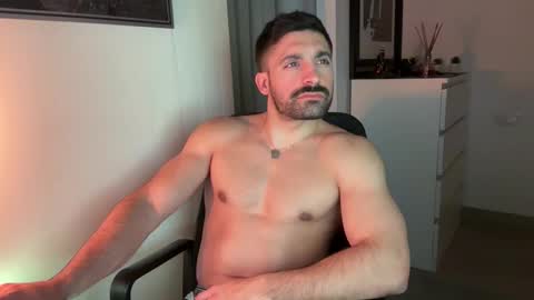 tarquit8 online show from March 2026 09:43:02 PM