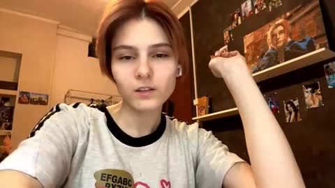 Snapshot of tarshagastley chatting on February 2026 04:05:02 PM Sonya online show from February 2026 04:05:02 PM