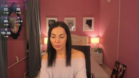 Snapshot of tashahoney chatting on February 2025 08:51:02 PM Tasha online show from February 2025 08:51:02 PM