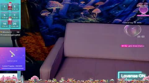 Snapshot of tashakai chatting on November 2025 07:52:02 AM TashaKai online show from November 2025 07:52:02 AM