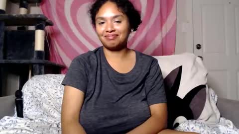 Tastee Kitty online show from October 2025 06:17:01 AM