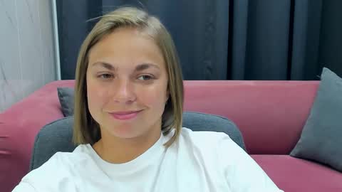 Snapshot of tataflower chatting on October 2025 08:40:01 PM Tata online show from October 2025 08:40:01 PM