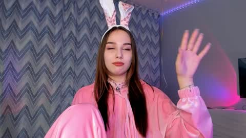 Tate online show from December 2024 04:17:01 PM