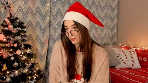 Tate online show from December 2024 05:16:01 PM