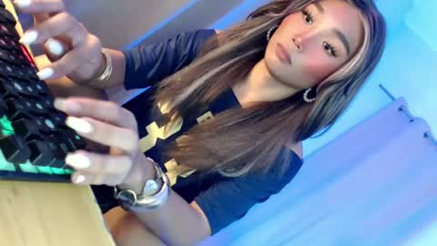 Snapshot of tatiana_wilton chatting on July 2026 02:45:01 PM ANDREA online show from July 2026 02:45:01 PM