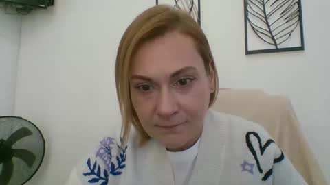 tatiana_xi online show from October 2025 12:38:02 PM