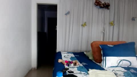 tatiana giraldo online show from January 2026 02:02:02 AM