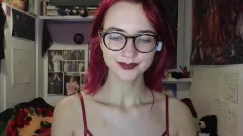 Snapshot of tatianaromanova chatting on December 2025 09:34:02 PM Tatiana online show from December 2025 09:34:02 PM