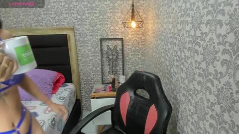 T A T I  online show from January 2025 12:31:01 PM