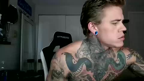 D-Man online show from October 2025 10:30:01 PM