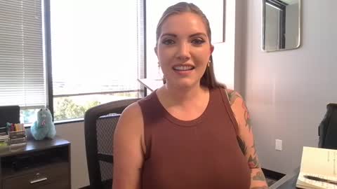 La Sirena online show from October 2025 03:09:01 PM