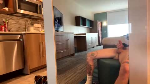 tattedtraveler online show from May 2026 07:11:02 PM