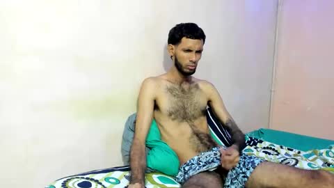 Snapshot of tatto_destroyer chatting on April 2026 04:30:02 AM Fernando online show from April 2026 04:30:02 AM