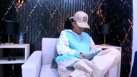 Tattoo online show from November 2025 01:00:02 PM