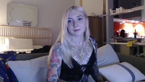 tattoobbgirl online show from February 2025 09:57:01 PM