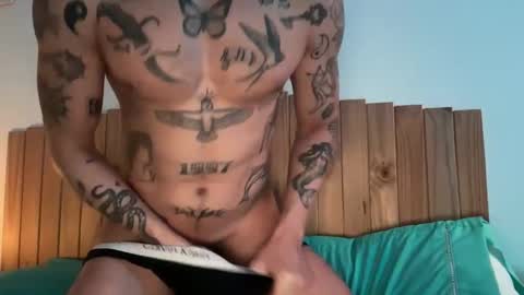 Snapshot of tattooboy218 chatting on October 2025 02:48:02 AM tattooboy218 online show from October 2025 02:48:02 AM