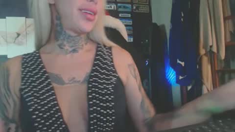 tatuada_safada online show from November 2025 02:34:02 AM