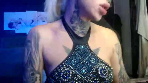 Snapshot of tatuada_safada chatting on June 2026 02:13:02 AM tatuada_safada online show from June 2026 02:13:02 AM