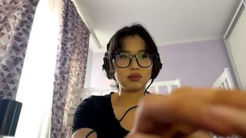 Snapshot of tatumblankenbeckle chatting on November 2025 08:47:02 AM Jenny online show from November 2025 08:47:02 AM