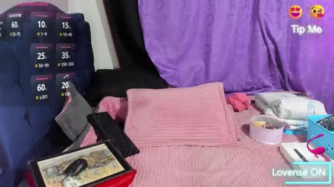 Snapshot of taty_stone chatting on February 2025 11:43:01 AM tatta online show from February 2025 11:43:01 AM