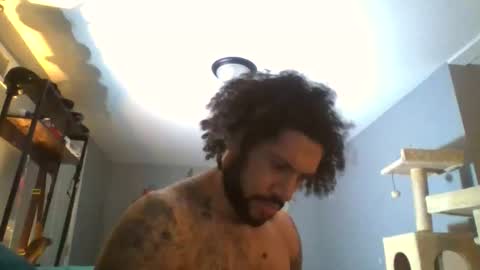 Snapshot of taurusbaeforever chatting on April 2026 12:49:02 AM taurusbaeforever online show from April 2026 12:49:02 AM