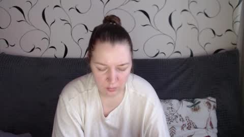 Diana online show from December 2025 07:25:02 AM