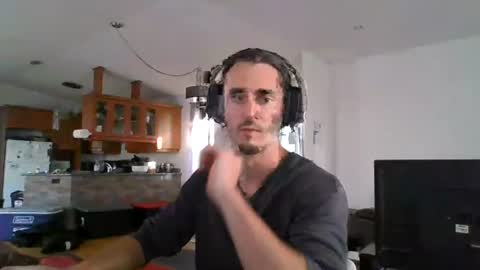 Snapshot of tay_twink chatting on August 2026 12:51:02 PM tay_twink online show from August 2026 12:51:02 PM