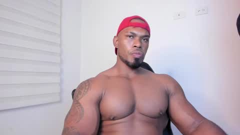 Snapshot of tayler_waka chatting on December 2024 01:39:02 AM Tyler online show from December 2024 01:39:02 AM