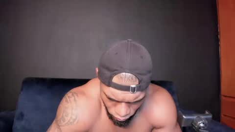 Snapshot of tayler_waka chatting on September 2025 11:27:02 PM Tyler online show from September 2025 11:27:02 PM