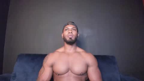 Snapshot of tayler_waka chatting on September 2025 11:29:01 PM Tyler online show from September 2025 11:29:01 PM