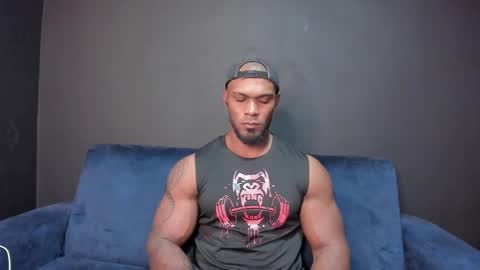 Snapshot of tayler_waka chatting on September 2025 10:03:02 PM Tyler online show from September 2025 10:03:02 PM