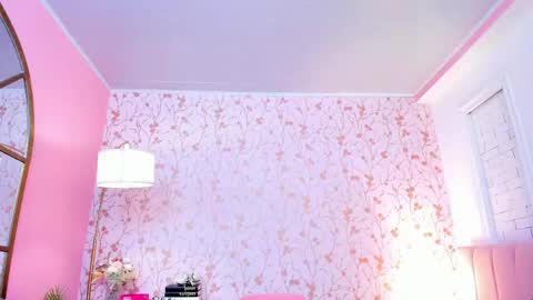 Taylor Bennet online show from April 2026 11:47:01 AM