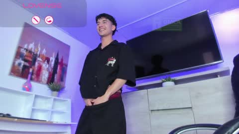 Snapshot of taylor_brooks_ chatting on April 2026 07:36:01 PM taylor_brooks_ online show from April 2026 07:36:01 PM