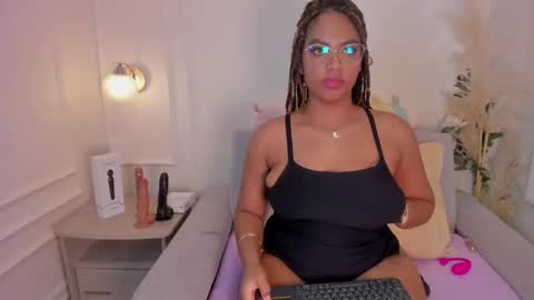 Snapshot of taylor_sexyy chatting on January 2025 07:26:01 AM Taylor  online show from January 2025 07:26:01 AM
