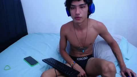 Tayron online show from January 2025 02:12:02 AM