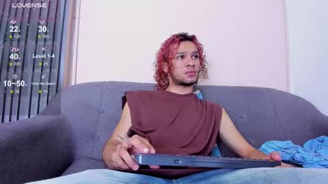 Tayson online show from February 2026 01:21:01 AM