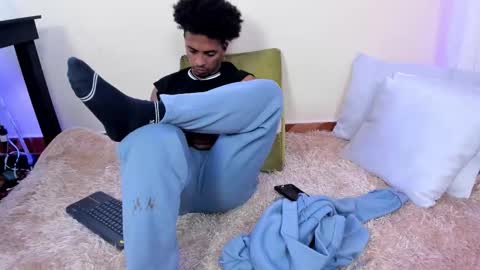 ask for cum online show from September 2025 10:33:02 PM