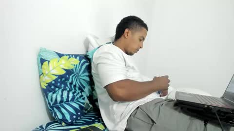 ask for cum online show from February 2026 10:19:01 PM