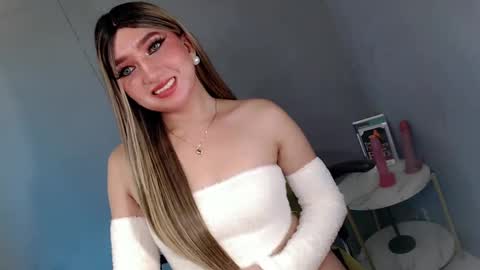 ellaine online show from March 2025 12:40:02 AM